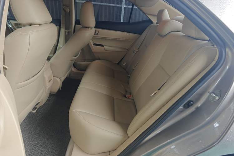 Used Toyota Corolla 2014 1.6L CVT GL-i Left Rear Seat