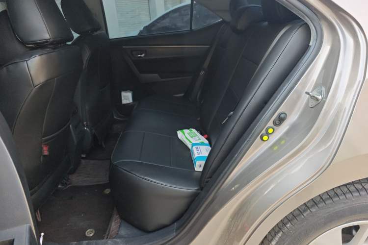 Used Toyota Corolla 2014 1.6L CVT GL Left Rear Seat