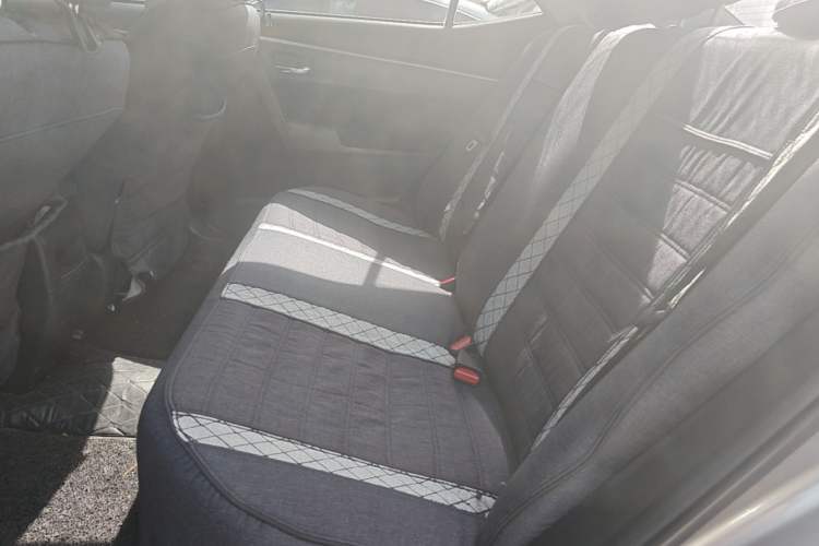 Used Toyota Corolla 2014 1.6L CVT GL-i Left Rear Seat