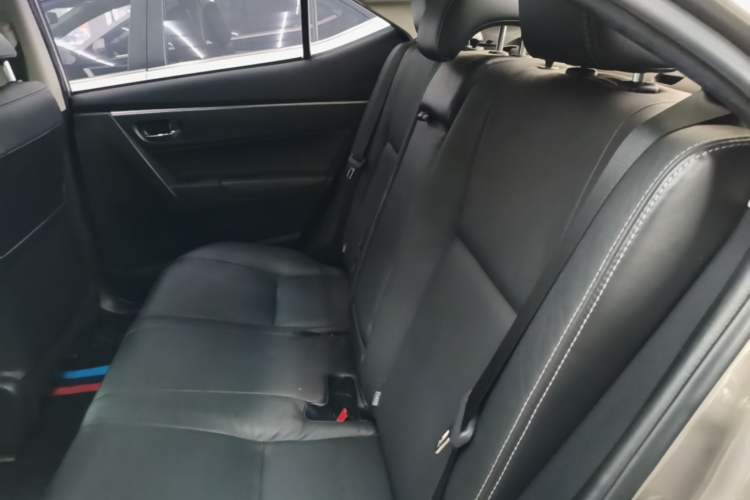 Used Toyota Corolla 2014 1.6L CVT GL-i Leather Edition Left Rear Seat