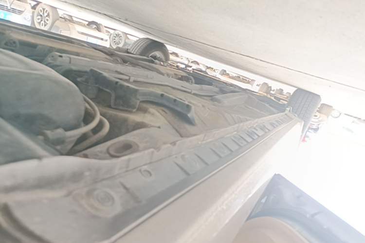 Used Toyota Corolla 2014 1.6L CVT GL Left Side Sill