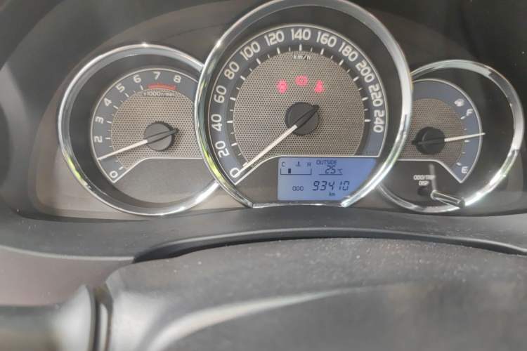 Used Toyota Corolla 2014 1.6L Manual GL Odometer Close Up