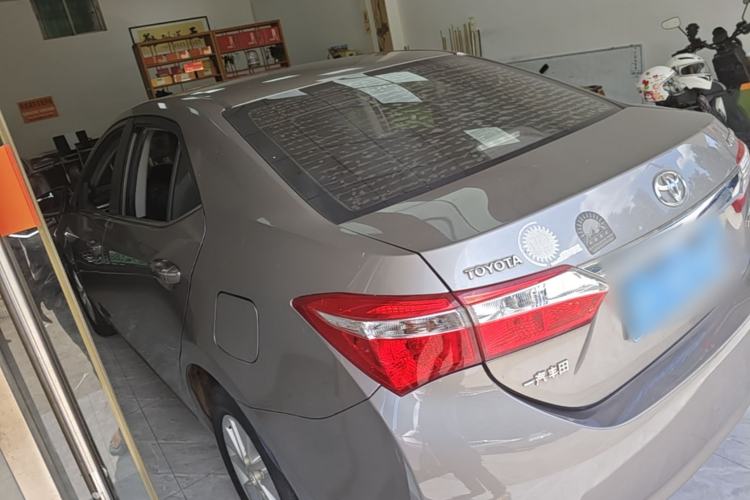 Used Toyota Corolla 2014 1.6L CVT GL Rear Left 45 Deg