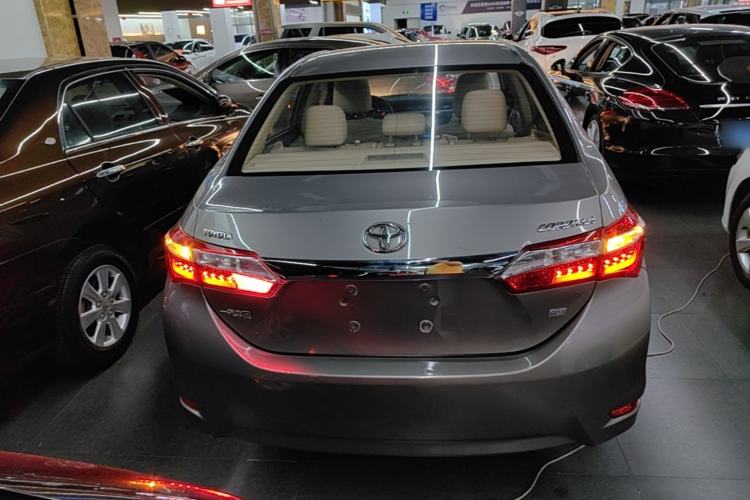 Used Toyota Corolla 2014 1.6L CVT GLX-i Rear