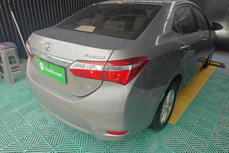 Used Toyota Corolla 2014 1.6L CVT GL-i Rear Right 45 Deg