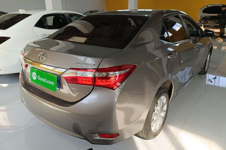 Used Toyota Corolla 2014 1.8L CVT Top-of-the-Line Version Rear Right 45 Deg