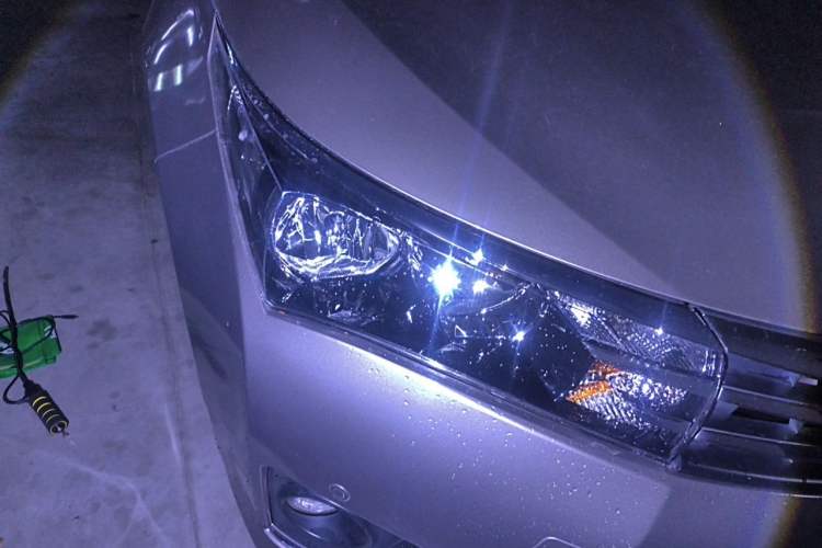 Used Toyota Corolla 2014 1.6L CVT GL-i Leather Edition Right Front Headlight
