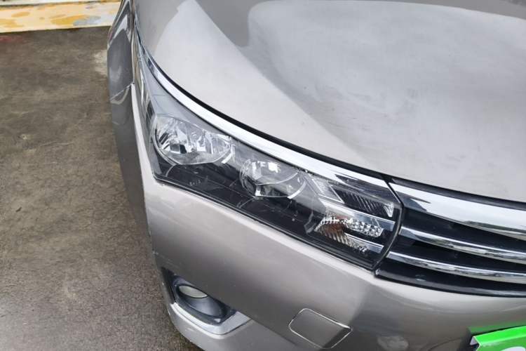 Used Toyota Corolla 2014 1.6L CVT GL Right Front Headlight