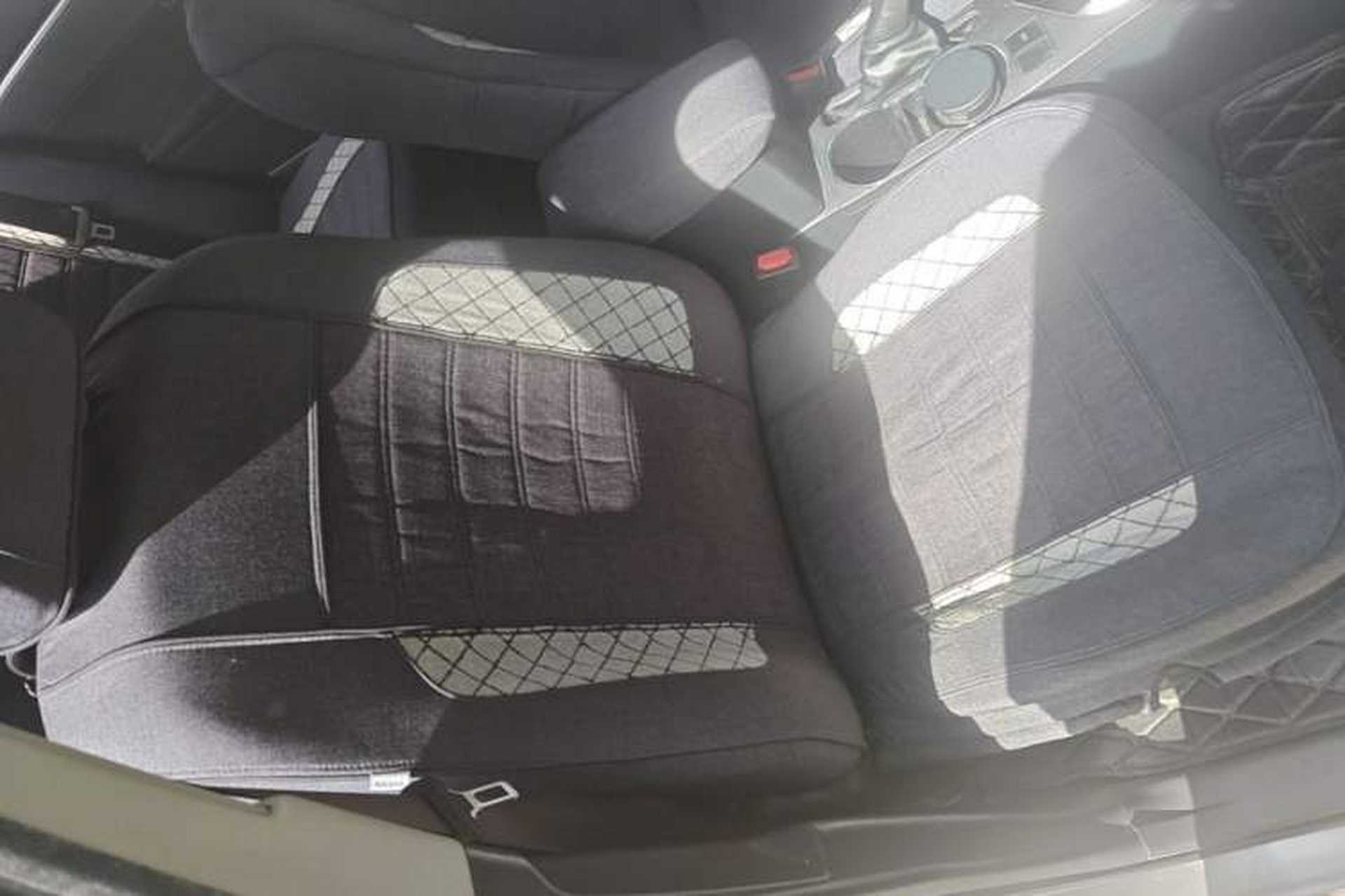 Used Toyota Corolla 2014 1.6L CVT GL-i Right Front Seat