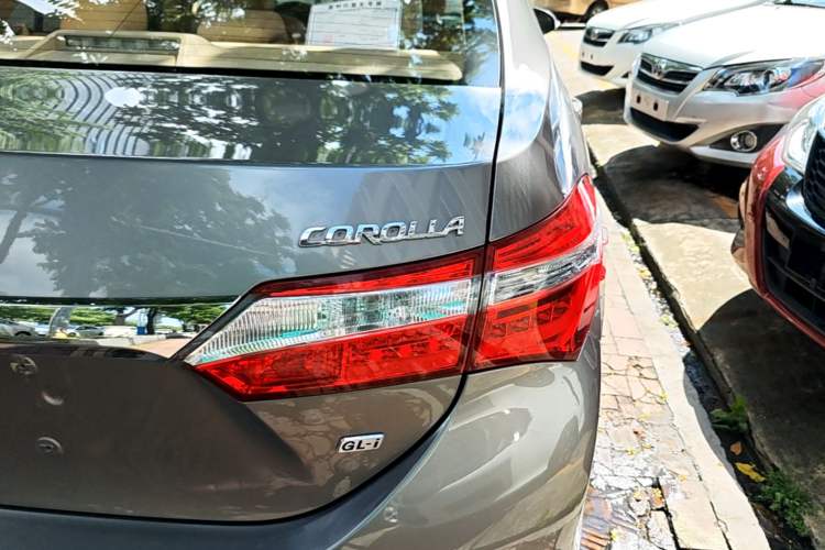 Used Toyota Corolla 2014 1.6L Manual GL-i Leather Edition Right Rear Taillight