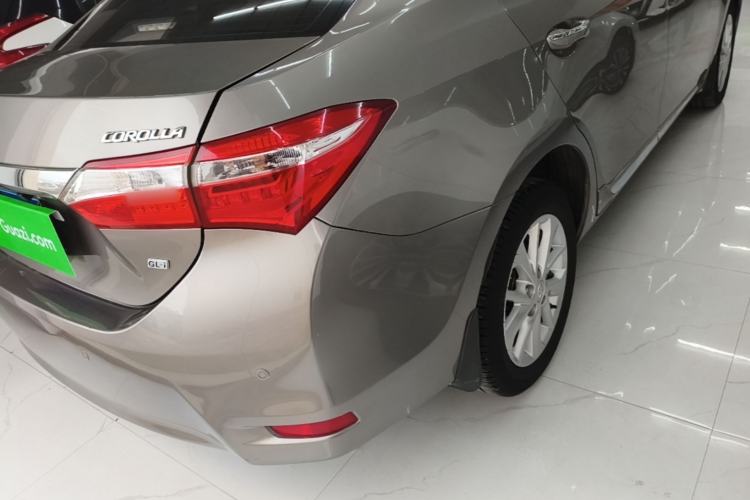 Used Toyota Corolla 2014 1.6L CVT GL-i Leather Edition Right Rear Taillight