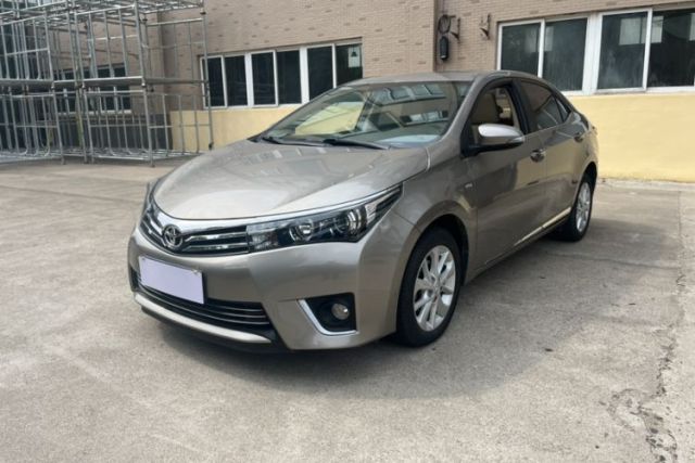 Used Toyota Corolla 2014 1.8L CVT Top-of-the-Line Version