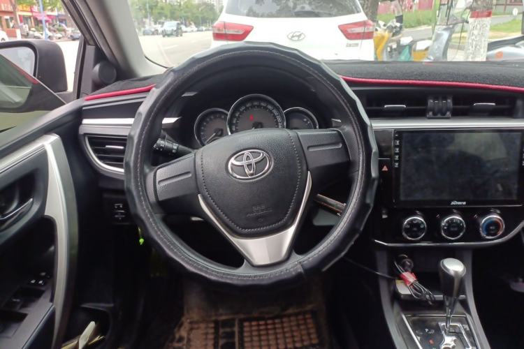 Used Toyota Corolla 2014 1.6L CVT GL Steering Wheel