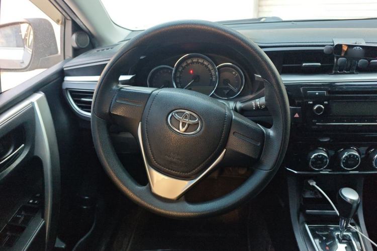 Used Toyota Corolla 2014 1.6L CVT GL Steering Wheel