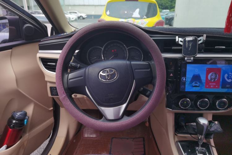 Used Toyota Corolla 2014 1.6L CVT GL Steering Wheel
