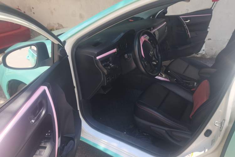 Used Toyota Corolla 2014 1.6L CVT GL-i Driver Seat