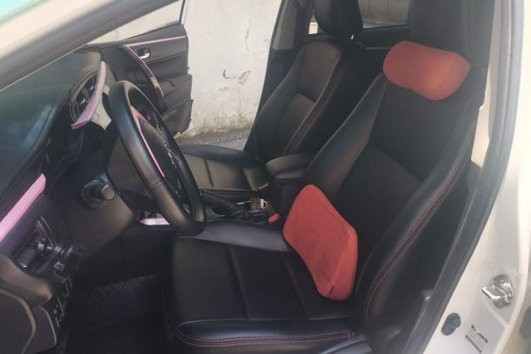 Used Toyota Corolla 2014 1.6L CVT GL-i Left Front Seat