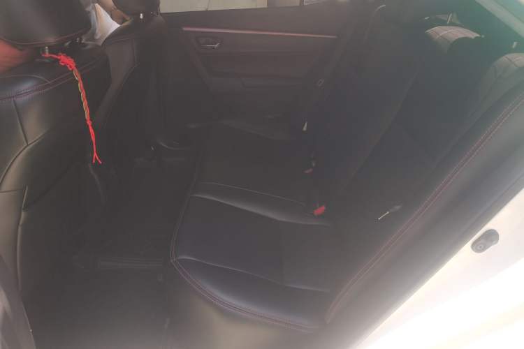 Used Toyota Corolla 2014 1.6L CVT GL-i Left Rear Seat