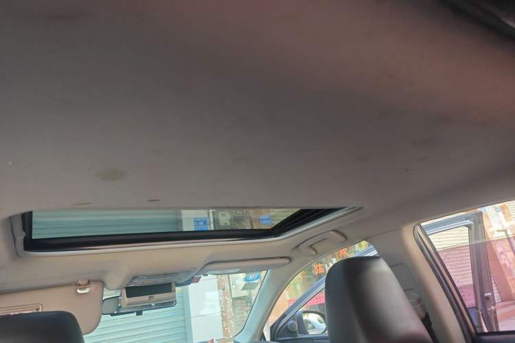 Used Toyota Corolla 2014 1.6L CVT GL-i Leather Edition Headliner