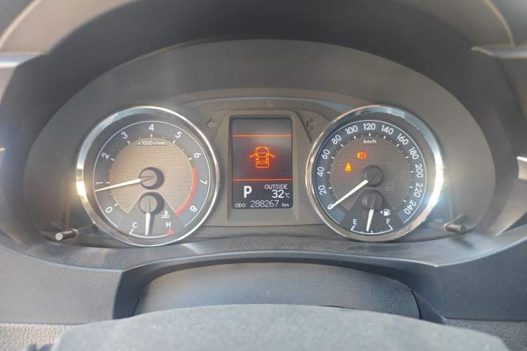 Used Toyota Corolla 2014 1.6L CVT GL-i Leather Edition Instrument Cluster