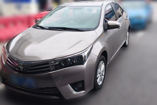Ojetý Toyota Corolla 2014 1.6L CVT GL-i