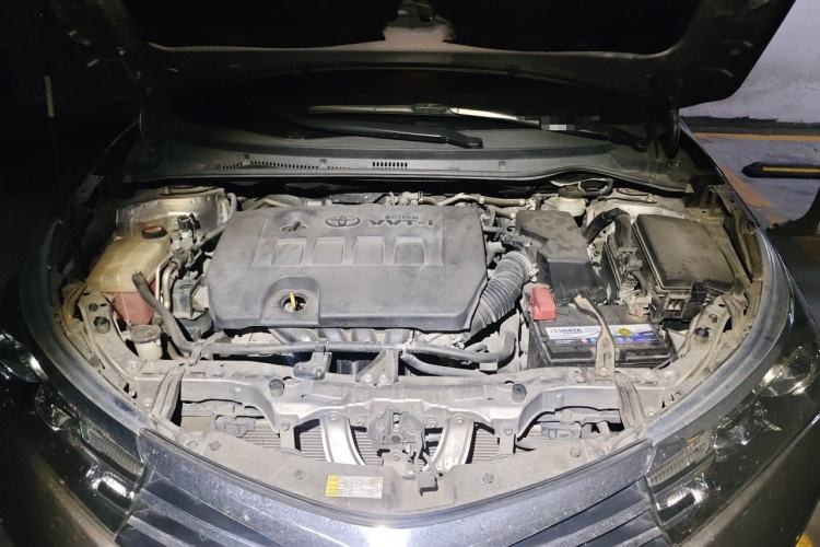 Used Toyota Corolla 2014 1.6L CVT GL-i Leather Edition Engine Bay