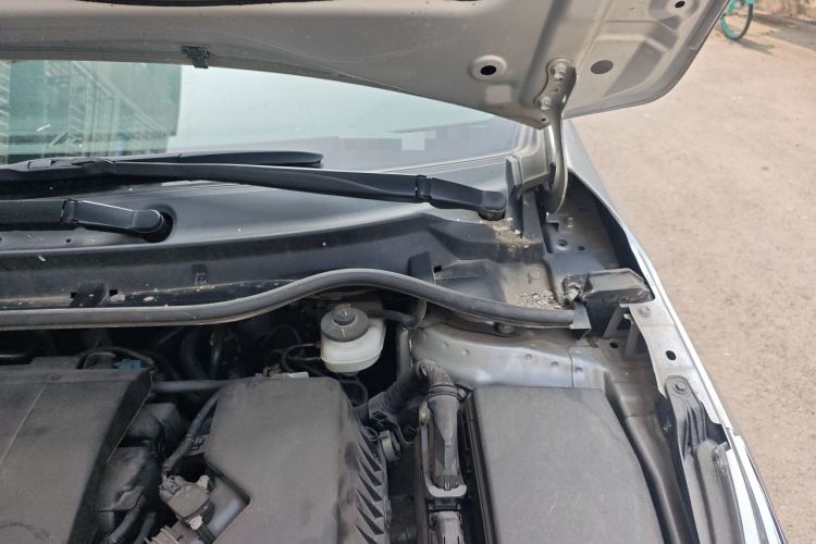 Used Toyota Corolla 2014 1.8L CVT GLX-i Engine Bay Left