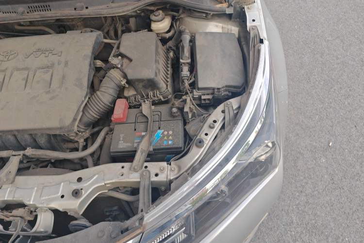 Used Toyota Corolla 2014 1.6L Manual GL Engine Bay Left