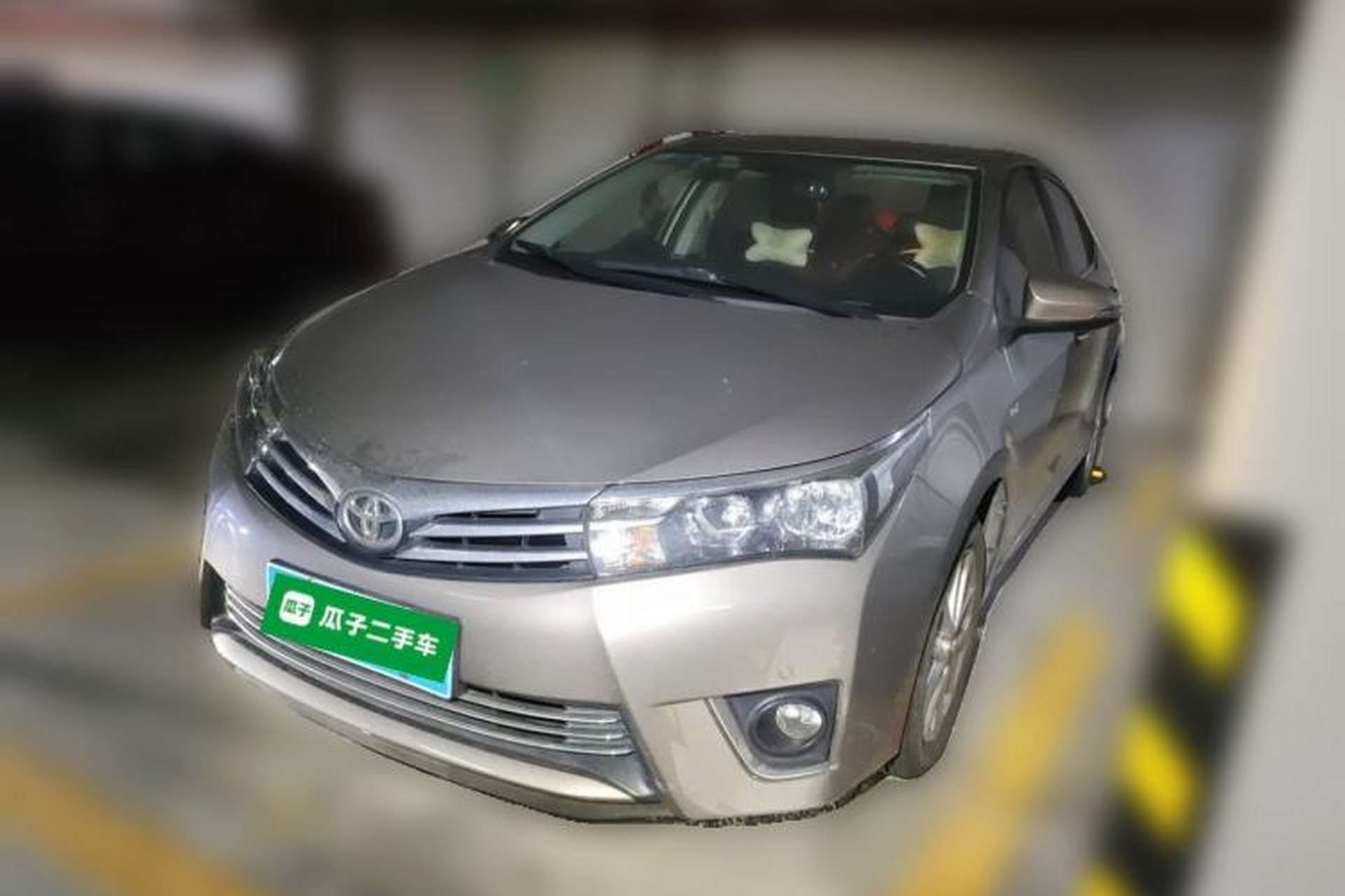 Used Toyota Corolla 2014 1.6L CVT GL-i Leather Edition Front Left 45 Deg