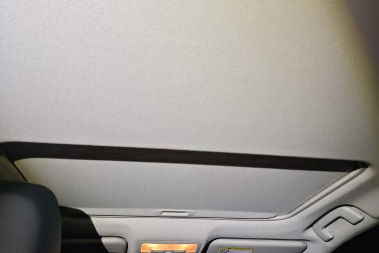 Used Toyota Corolla 2014 1.6L CVT GL-i Leather Edition Headliner