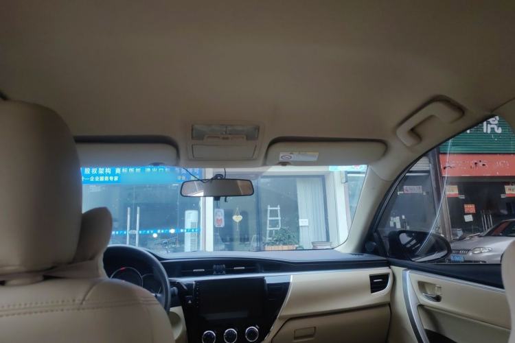 Used Toyota Corolla 2014 1.6L CVT GL-i Headliner