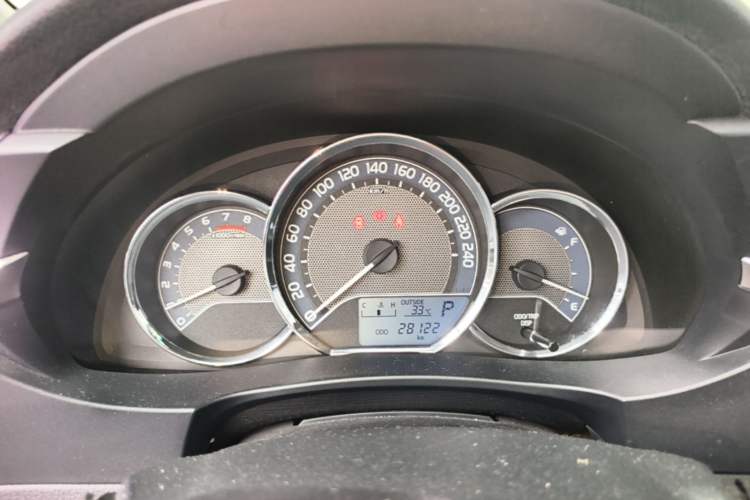 Used Toyota Corolla 2014 1.6L CVT GL Instrument Cluster
