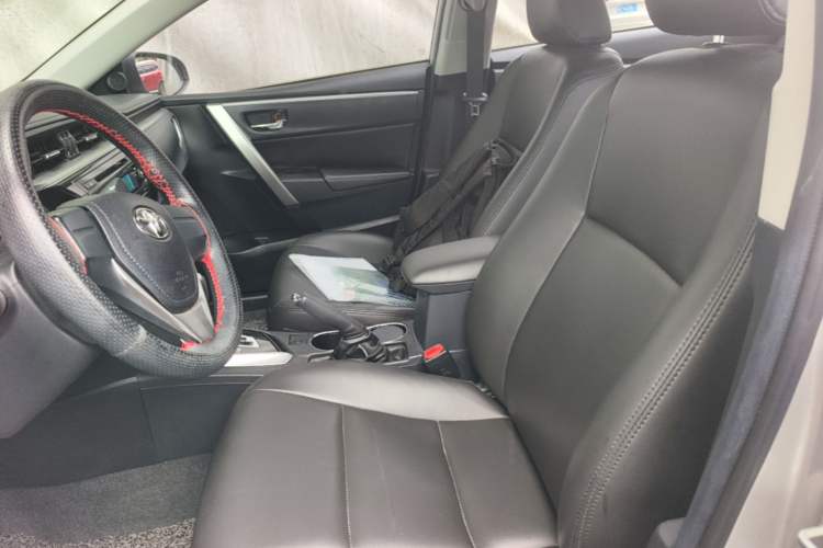 Used Toyota Corolla 2014 1.6L CVT GL Left Front Seat