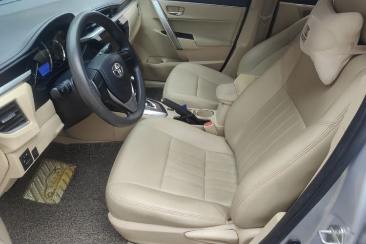 Used Toyota Corolla 2014 1.6L CVT GL-i Left Front Seat
