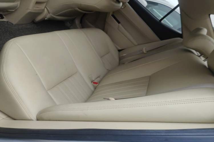 Used Toyota Corolla 2014 1.6L CVT GL-i Left Rear Seat
