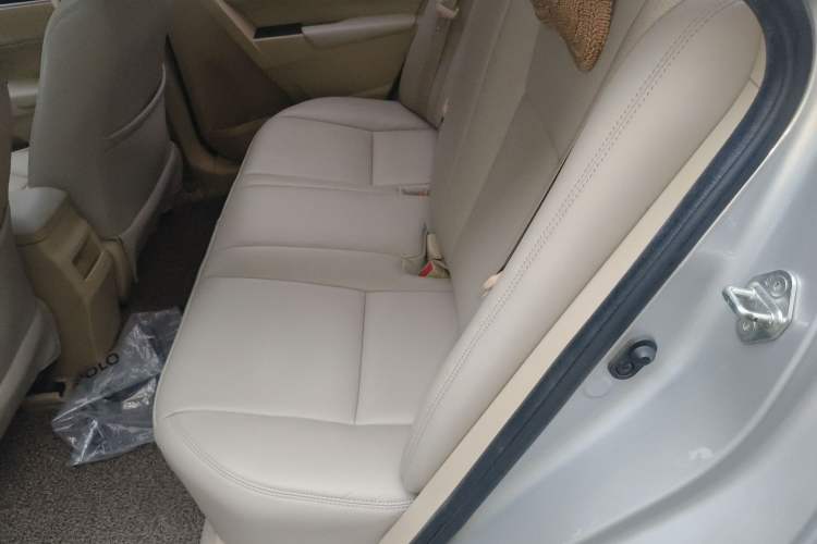 Used Toyota Corolla 2014 1.6L CVT GL-i Left Rear Seat