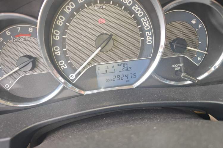 Used Toyota Corolla 2014 1.6L Manual GL Odometer Close Up