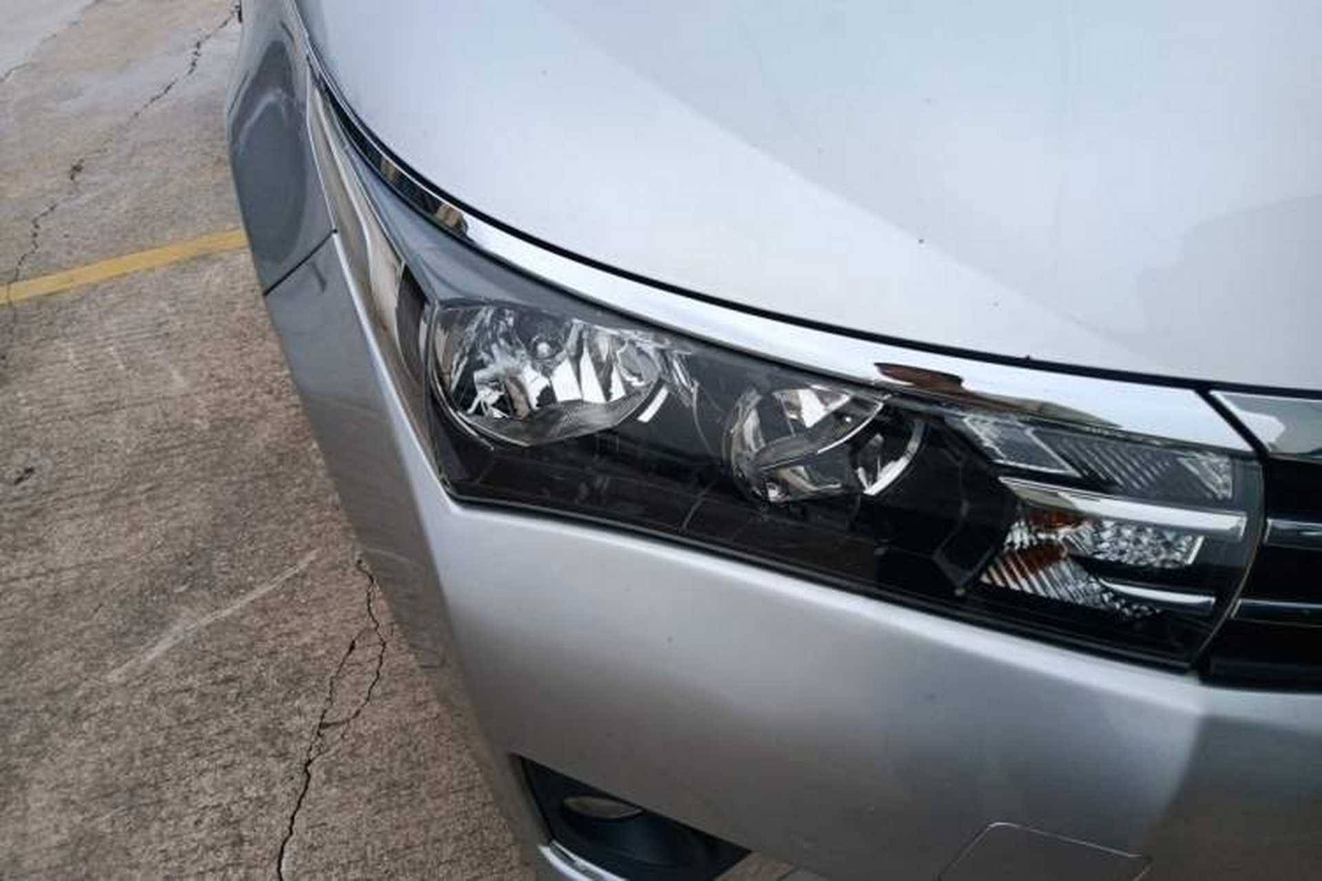 Used Toyota Corolla 2014 1.6L CVT GL Right Front Headlight