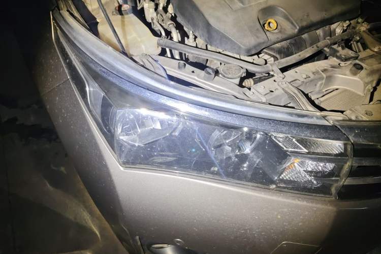 Used Toyota Corolla 2014 1.6L CVT GL-i Leather Edition Right Front Headlight