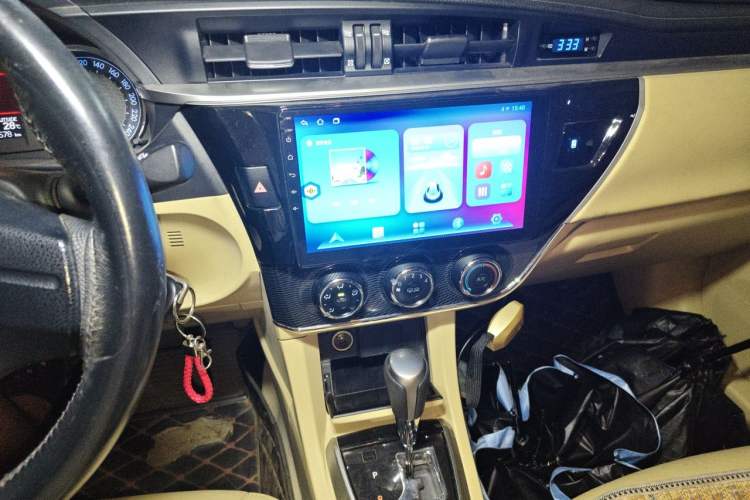 Used Toyota Corolla 2014 1.6L CVT GL-i Audio And AC Panel