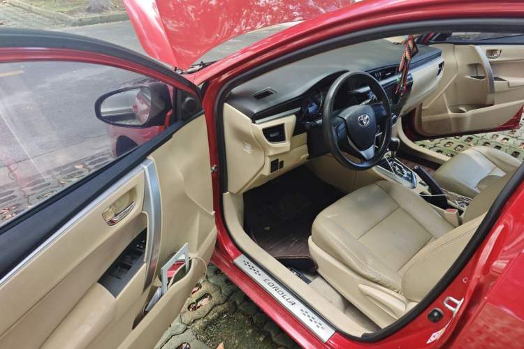 Used Toyota Corolla 2014 1.6L CVT GL Driver Seat