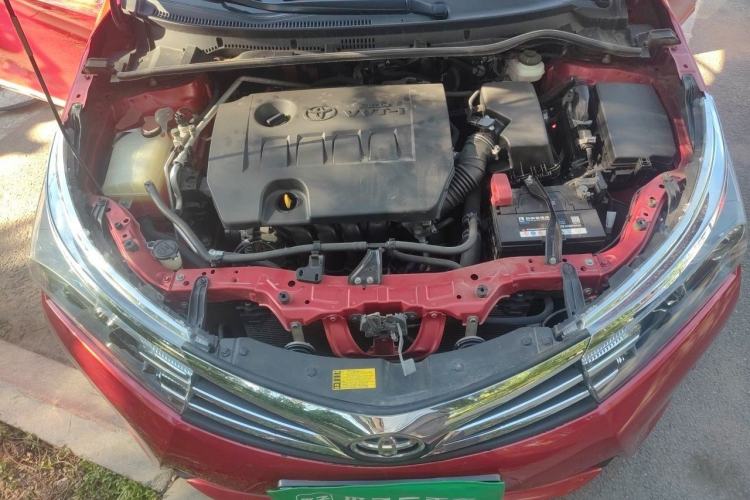 Used Toyota Corolla 2014 1.6L CVT GL-i Leather Edition Engine Bay