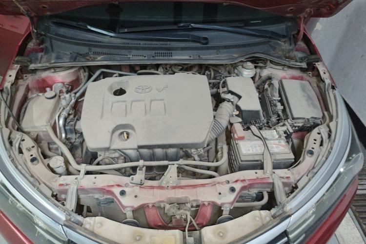 Used Toyota Corolla 2014 1.6L CVT GL-i Engine Bay