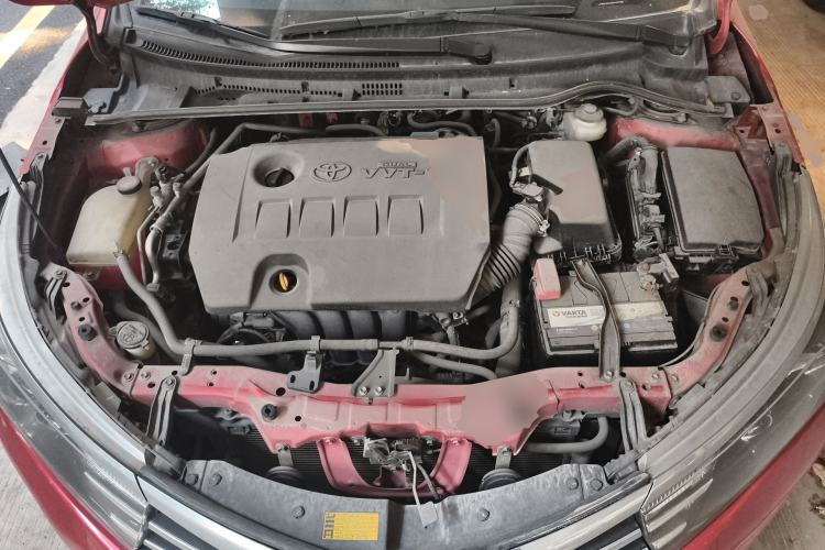 Used Toyota Corolla 2014 1.6L CVT GL-i Engine Bay