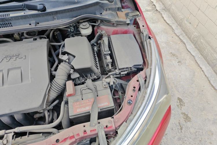 Used Toyota Corolla 2014 1.6L CVT GL-i Engine Bay Left