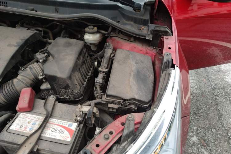 Used Toyota Corolla 2014 1.6L CVT GL Engine Bay Left
