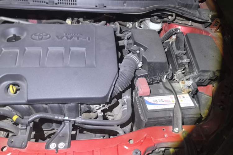 Used Toyota Corolla 2014 1.6L CVT GL Engine Bay Left