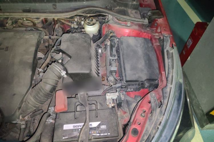 Used Toyota Corolla 2014 1.6L CVT GL Engine Bay Left