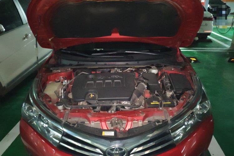 Used Toyota Corolla 2014 1.6L CVT GL-i Leather Edition Engine Bay