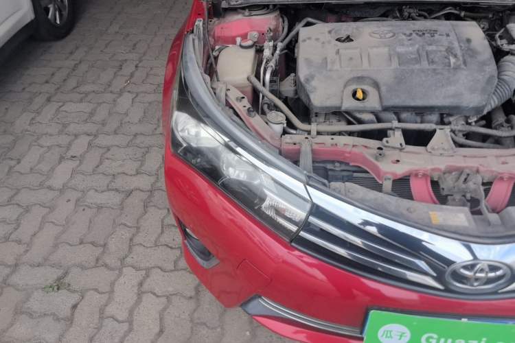 Used Toyota Corolla 2014 1.6L CVT GL-i Leather Edition Engine Bay Right